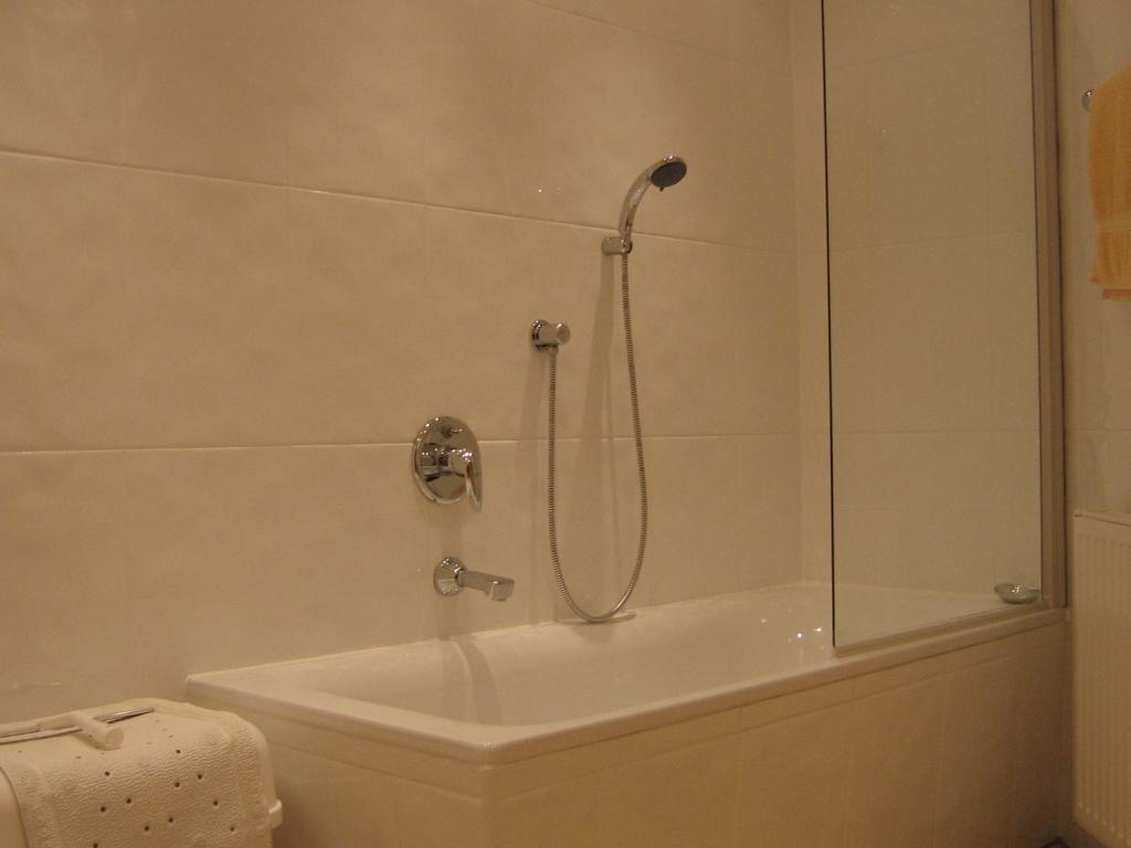 Alt Mösern Seefeld in Tirol Zimmer foto